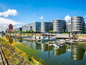 OnThePoint, Erdgeschoss, Abstellplatz für Fahrräder, City und Innenhafen 5 Gehminuten!!!